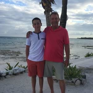 Meet your Posher, Brett